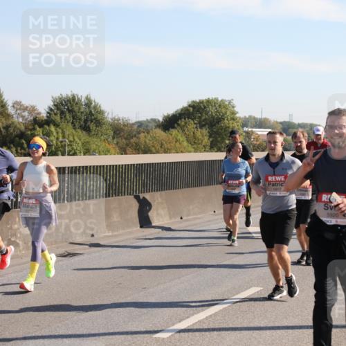 03.10.2025 - Köhlbrandbrückenlauf Yannick Fuchs http://msf.ph/oto/9181500 03.10.2025 11:23:05 Position 3 4531, 5111, 5917, 5387, 5920 meine-sportfotos.de