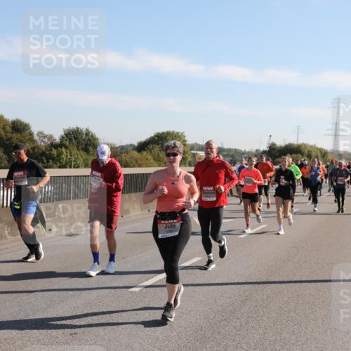 03.10.2025 - Köhlbrandbrückenlauf Yannick Fuchs http://msf.ph/oto/9181538 03.10.2025 11:23:09 Position 3 5180 meine-sportfotos.de