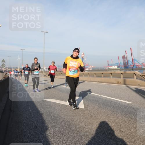 03.10.2025 - Köhlbrandbrückenlauf Yannick Fuchs http://msf.ph/oto/9181557 03.10.2025 08:57:14 Position 2 1867 meine-sportfotos.de