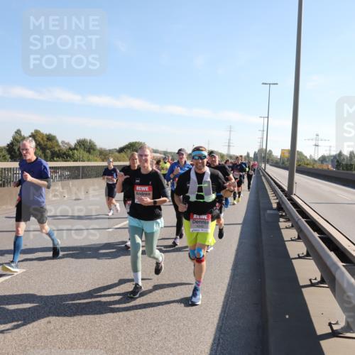 03.10.2025 - Köhlbrandbrückenlauf Yannick Fuchs http://msf.ph/oto/9181585 03.10.2025 11:23:30 Position 3 4245 meine-sportfotos.de