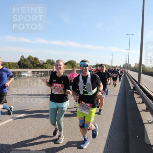 03.10.2025 - Köhlbrandbrückenlauf Yannick Fuchs http://msf.ph/oto/9181592 03.10.2025 11:23:30 Position 3 4245 meine-sportfotos.de