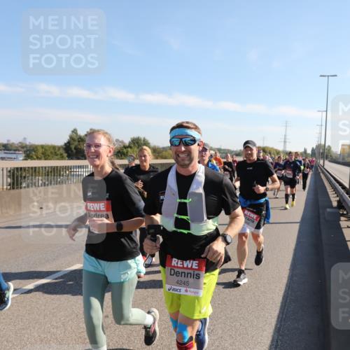 03.10.2025 - Köhlbrandbrückenlauf Yannick Fuchs http://msf.ph/oto/9181597 03.10.2025 11:23:31 Position 3 4245 meine-sportfotos.de