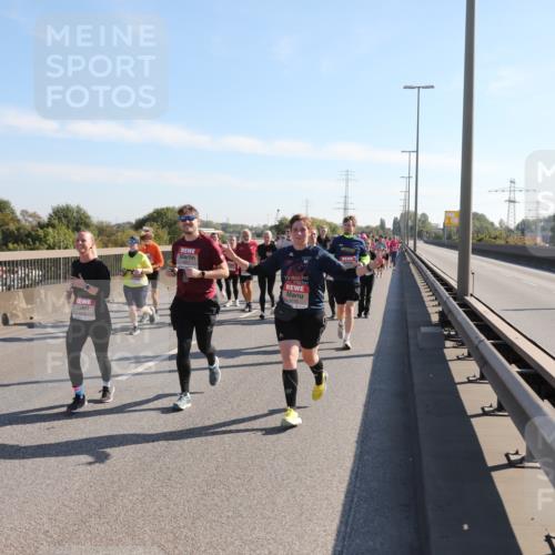 03.10.2025 - Köhlbrandbrückenlauf Yannick Fuchs http://msf.ph/oto/9181616 03.10.2025 11:23:33 Position 3 4827, 5135 meine-sportfotos.de