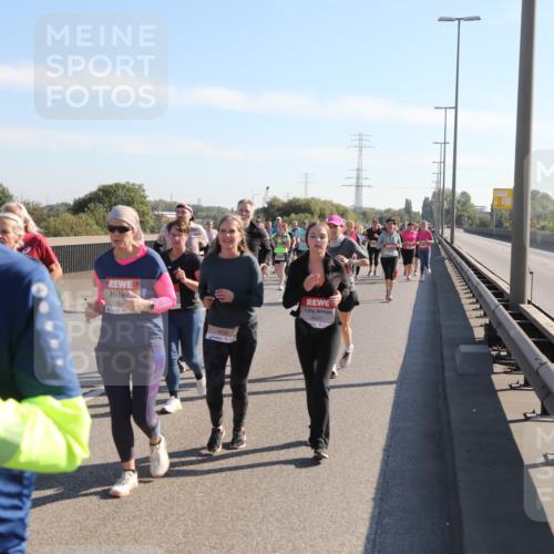 03.10.2025 - Köhlbrandbrückenlauf Yannick Fuchs http://msf.ph/oto/9181652 03.10.2025 11:23:36 Position 3 6687, 530, 4697 meine-sportfotos.de