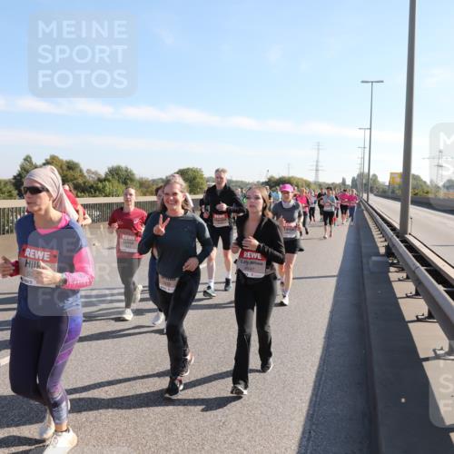 03.10.2025 - Köhlbrandbrückenlauf Yannick Fuchs http://msf.ph/oto/9181664 03.10.2025 11:23:37 Position 3 5285, 53, 5439, 4697 meine-sportfotos.de