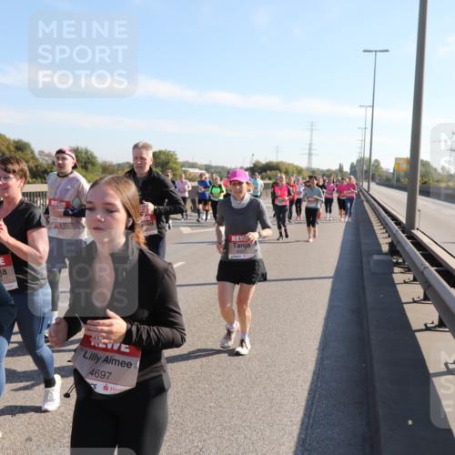 03.10.2025 - Köhlbrandbrückenlauf Yannick Fuchs http://msf.ph/oto/9181670 03.10.2025 11:23:38 Position 3 4697, 6027 meine-sportfotos.de