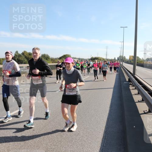 03.10.2025 - Köhlbrandbrückenlauf Yannick Fuchs http://msf.ph/oto/9181673 03.10.2025 11:23:39 Position 3 4415, 6027 meine-sportfotos.de