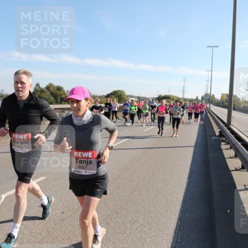 03.10.2025 - Köhlbrandbrückenlauf Yannick Fuchs http://msf.ph/oto/9181679 03.10.2025 11:23:39 Position 3 4416, 4415, 6027 meine-sportfotos.de