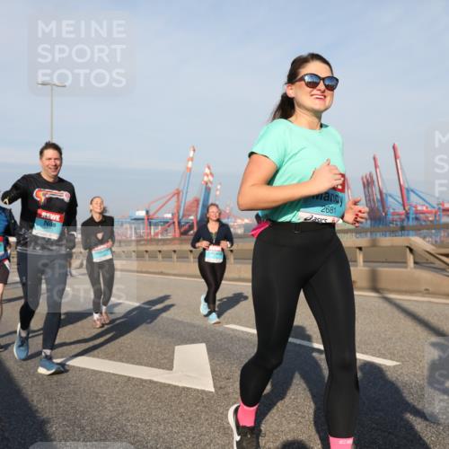 03.10.2025 - Köhlbrandbrückenlauf Yannick Fuchs http://msf.ph/oto/9181699 03.10.2025 08:57:44 Position 2 6, 2681 meine-sportfotos.de