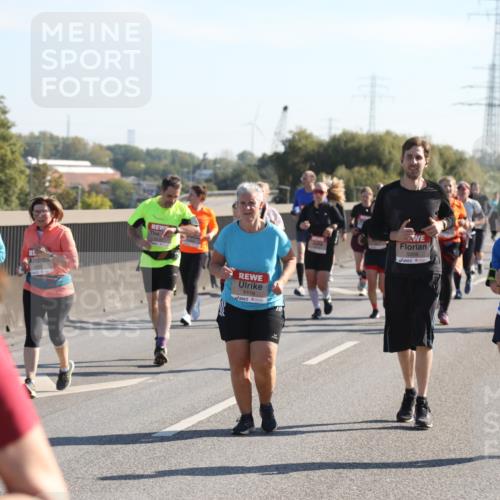 03.10.2025 - Köhlbrandbrückenlauf Yannick Fuchs http://msf.ph/oto/9181775 03.10.2025 11:23:49 Position 3 4801, 5179, 5006, 5500 meine-sportfotos.de