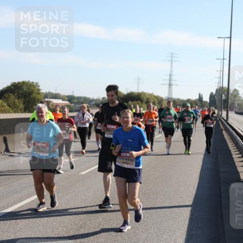 03.10.2025 - Köhlbrandbrückenlauf Yannick Fuchs http://msf.ph/oto/9181802 03.10.2025 11:23:51 Position 3 5179, 5500 meine-sportfotos.de