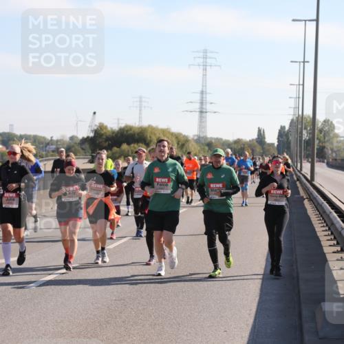 03.10.2025 - Köhlbrandbrückenlauf Yannick Fuchs http://msf.ph/oto/9181821 03.10.2025 11:23:53 Position 3  meine-sportfotos.de