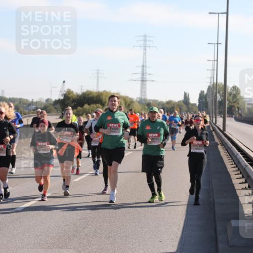 03.10.2025 - Köhlbrandbrückenlauf Yannick Fuchs http://msf.ph/oto/9181824 03.10.2025 11:23:54 Position 3  meine-sportfotos.de