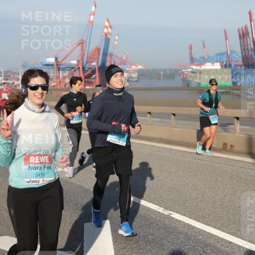 03.10.2025 - Köhlbrandbrückenlauf Yannick Fuchs http://msf.ph/oto/9181828 03.10.2025 08:58:08 Position 2 3476, 21, 2133 meine-sportfotos.de