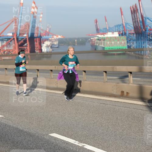 03.10.2025 - Köhlbrandbrückenlauf Yannick Fuchs http://msf.ph/oto/9181841 03.10.2025 08:58:15 Position 2 217 meine-sportfotos.de