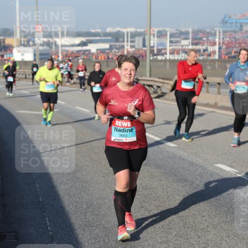 03.10.2025 - Köhlbrandbrückenlauf Yannick Fuchs http://msf.ph/oto/9181859 03.10.2025 08:58:21 Position 2 3, 3663 meine-sportfotos.de
