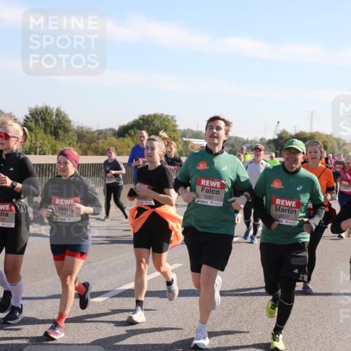03.10.2025 - Köhlbrandbrückenlauf Yannick Fuchs http://msf.ph/oto/9181869 03.10.2025 11:23:57 Position 3 4715, 5401, 5400, 5587, 5621, 5855 meine-sportfotos.de