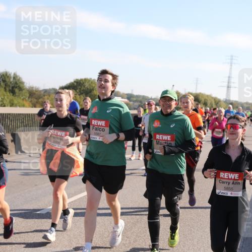 03.10.2025 - Köhlbrandbrückenlauf Yannick Fuchs http://msf.ph/oto/9181872 03.10.2025 11:23:57 Position 3 5401, 5400, 5587, 5855 meine-sportfotos.de
