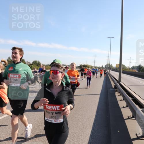 03.10.2025 - Köhlbrandbrückenlauf Yannick Fuchs http://msf.ph/oto/9181887 03.10.2025 11:23:58 Position 3 5587, 5855 meine-sportfotos.de