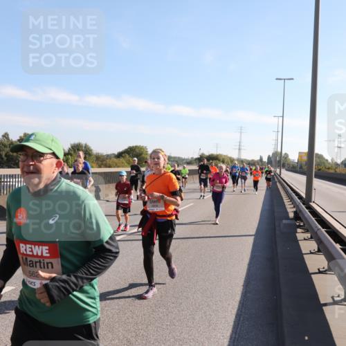 03.10.2025 - Köhlbrandbrückenlauf Yannick Fuchs http://msf.ph/oto/9181892 03.10.2025 11:23:59 Position 3 562 meine-sportfotos.de