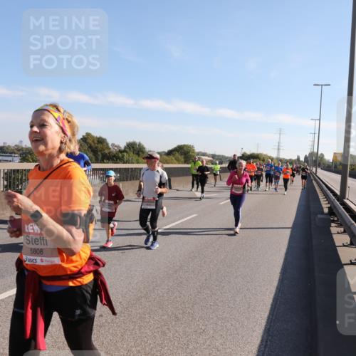 03.10.2025 - Köhlbrandbrückenlauf Yannick Fuchs http://msf.ph/oto/9181909 03.10.2025 11:24:00 Position 3 5808 meine-sportfotos.de