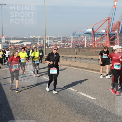 03.10.2025 - Köhlbrandbrückenlauf Yannick Fuchs http://msf.ph/oto/9181928 03.10.2025 08:58:37 Position 2  meine-sportfotos.de
