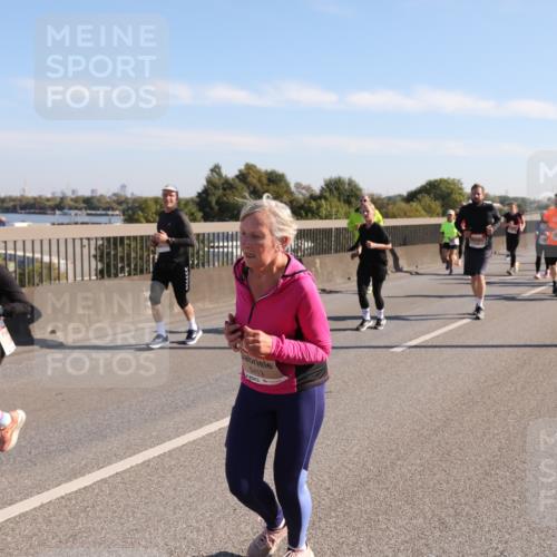 03.10.2025 - Köhlbrandbrückenlauf Yannick Fuchs http://msf.ph/oto/9181937 03.10.2025 11:24:02 Position 3 5413 meine-sportfotos.de