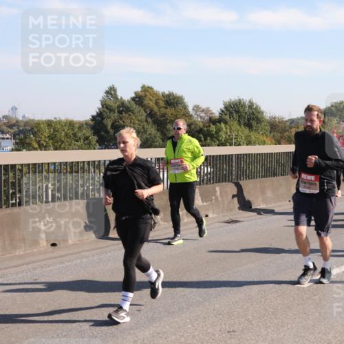 03.10.2025 - Köhlbrandbrückenlauf Yannick Fuchs http://msf.ph/oto/9181949 03.10.2025 11:24:04 Position 3  meine-sportfotos.de