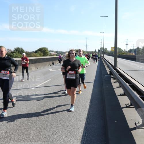 03.10.2025 - Köhlbrandbrückenlauf Yannick Fuchs http://msf.ph/oto/9181992 03.10.2025 11:24:09 Position 3 4674 meine-sportfotos.de