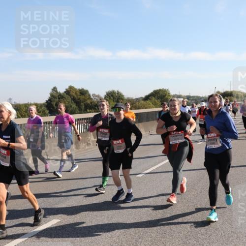 03.10.2025 - Köhlbrandbrückenlauf Yannick Fuchs http://msf.ph/oto/9182068 03.10.2025 11:24:19 Position 3 5578, 5844, 6777, 5346 meine-sportfotos.de