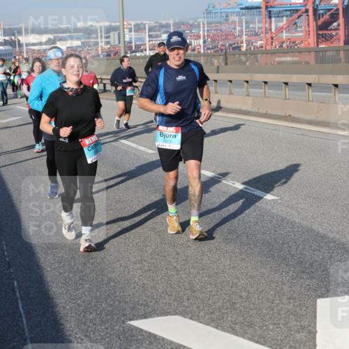 03.10.2025 - Köhlbrandbrückenlauf Yannick Fuchs http://msf.ph/oto/9182076 03.10.2025 08:59:03 Position 2 2973 meine-sportfotos.de