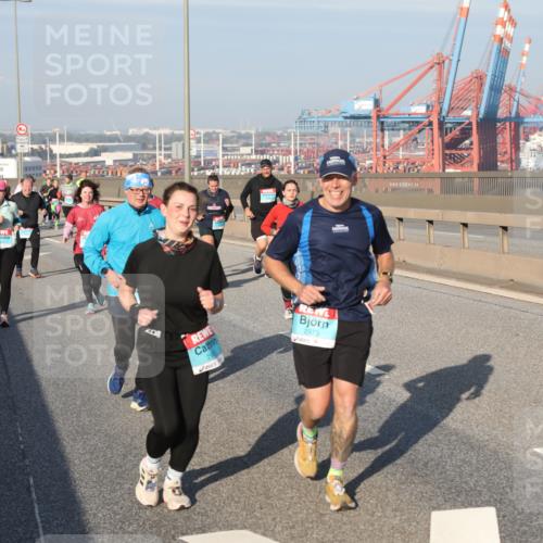 03.10.2025 - Köhlbrandbrückenlauf Yannick Fuchs http://msf.ph/oto/9182080 03.10.2025 08:59:04 Position 2 2973 meine-sportfotos.de