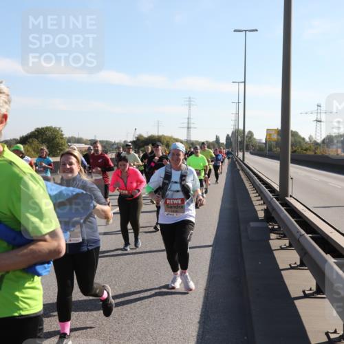 03.10.2025 - Köhlbrandbrückenlauf Yannick Fuchs http://msf.ph/oto/9182123 03.10.2025 11:24:24 Position 3  meine-sportfotos.de