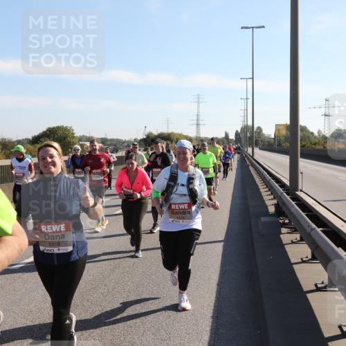 03.10.2025 - Köhlbrandbrückenlauf Yannick Fuchs http://msf.ph/oto/9182126 03.10.2025 11:24:25 Position 3 5318, 4438 meine-sportfotos.de