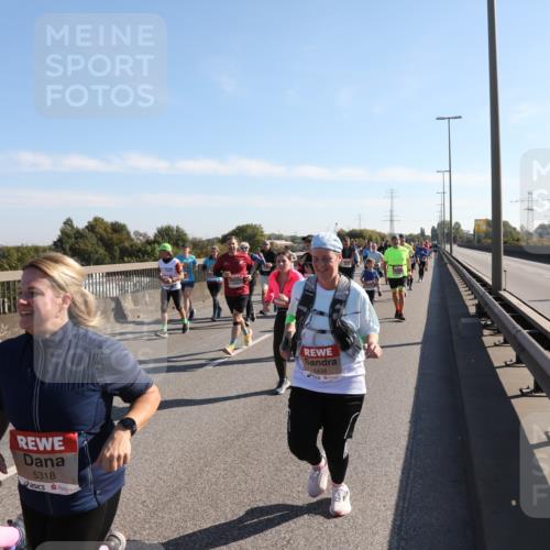 03.10.2025 - Köhlbrandbrückenlauf Yannick Fuchs http://msf.ph/oto/9182136 03.10.2025 11:24:25 Position 3 5187, 5318, 4438 meine-sportfotos.de