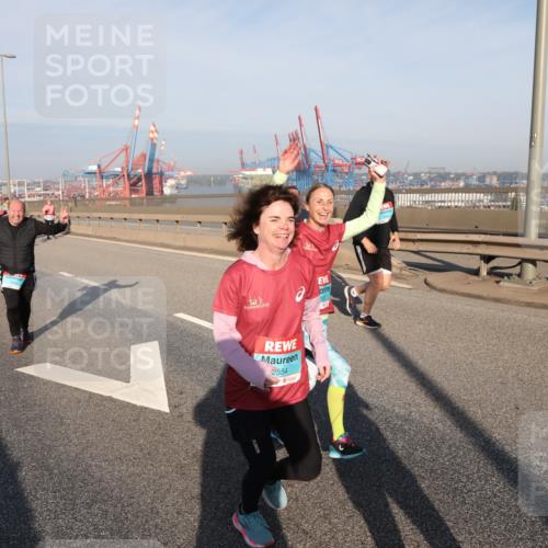 03.10.2025 - Köhlbrandbrückenlauf Yannick Fuchs http://msf.ph/oto/9182137 03.10.2025 08:59:10 Position 2 2554 meine-sportfotos.de