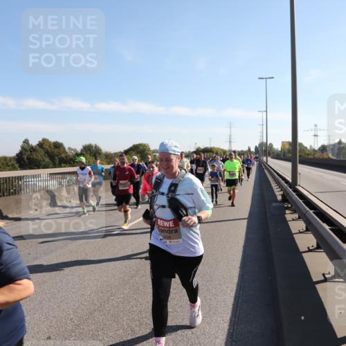 03.10.2025 - Köhlbrandbrückenlauf Yannick Fuchs http://msf.ph/oto/9182138 03.10.2025 11:24:26 Position 3 438 meine-sportfotos.de