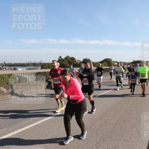 03.10.2025 - Köhlbrandbrückenlauf Yannick Fuchs http://msf.ph/oto/9182152 03.10.2025 11:24:27 Position 3  meine-sportfotos.de