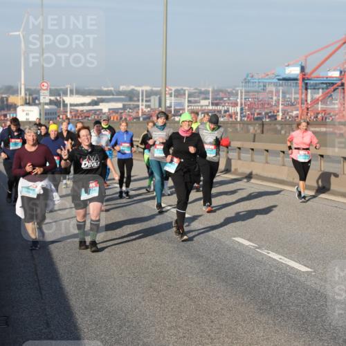 03.10.2025 - Köhlbrandbrückenlauf Yannick Fuchs http://msf.ph/oto/9182160 03.10.2025 08:59:13 Position 2  meine-sportfotos.de