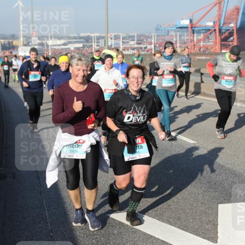 03.10.2025 - Köhlbrandbrückenlauf Yannick Fuchs http://msf.ph/oto/9182184 03.10.2025 08:59:16 Position 2 6, 66, 2436, 6 meine-sportfotos.de