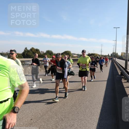 03.10.2025 - Köhlbrandbrückenlauf Yannick Fuchs http://msf.ph/oto/9182190 03.10.2025 11:24:30 Position 3 6669 meine-sportfotos.de