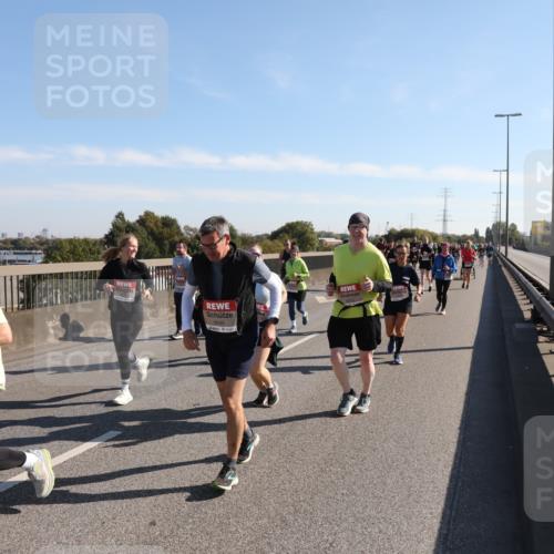 03.10.2025 - Köhlbrandbrückenlauf Yannick Fuchs http://msf.ph/oto/9182192 03.10.2025 11:24:30 Position 3 6695 meine-sportfotos.de