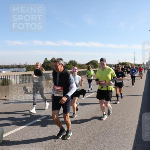 03.10.2025 - Köhlbrandbrückenlauf Yannick Fuchs http://msf.ph/oto/9182197 03.10.2025 11:24:30 Position 3 6695 meine-sportfotos.de