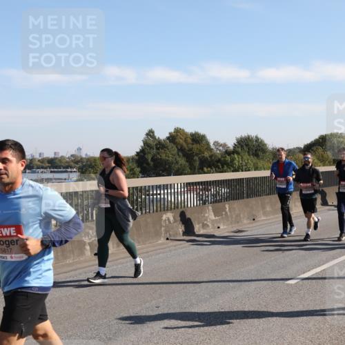 03.10.2025 - Köhlbrandbrückenlauf Yannick Fuchs http://msf.ph/oto/9182230 03.10.2025 11:24:33 Position 3 5817, 5184 meine-sportfotos.de