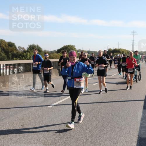 03.10.2025 - Köhlbrandbrückenlauf Yannick Fuchs http://msf.ph/oto/9182234 03.10.2025 11:24:34 Position 3  meine-sportfotos.de