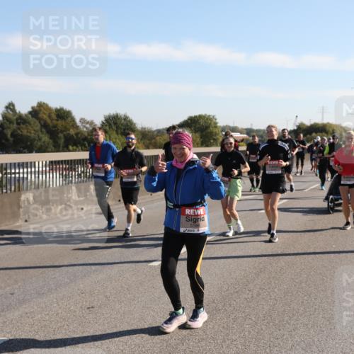 03.10.2025 - Köhlbrandbrückenlauf Yannick Fuchs http://msf.ph/oto/9182238 03.10.2025 11:24:34 Position 3 5184 meine-sportfotos.de