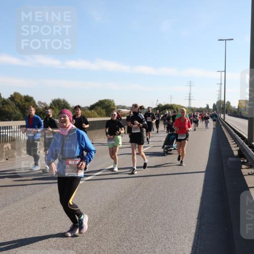 03.10.2025 - Köhlbrandbrückenlauf Yannick Fuchs http://msf.ph/oto/9182241 03.10.2025 11:24:34 Position 3 518 meine-sportfotos.de
