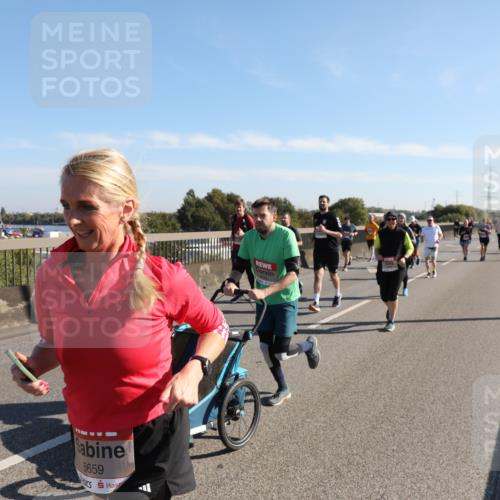 03.10.2025 - Köhlbrandbrückenlauf Yannick Fuchs http://msf.ph/oto/9182273 03.10.2025 11:24:38 Position 3 5659 meine-sportfotos.de