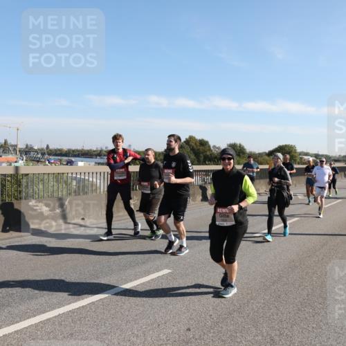 03.10.2025 - Köhlbrandbrückenlauf Yannick Fuchs http://msf.ph/oto/9182295 03.10.2025 11:24:39 Position 3  meine-sportfotos.de
