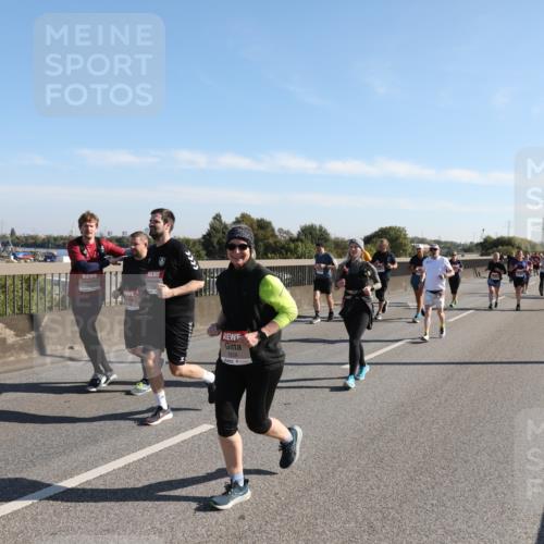 03.10.2025 - Köhlbrandbrückenlauf Yannick Fuchs http://msf.ph/oto/9182299 03.10.2025 11:24:40 Position 3 5626 meine-sportfotos.de
